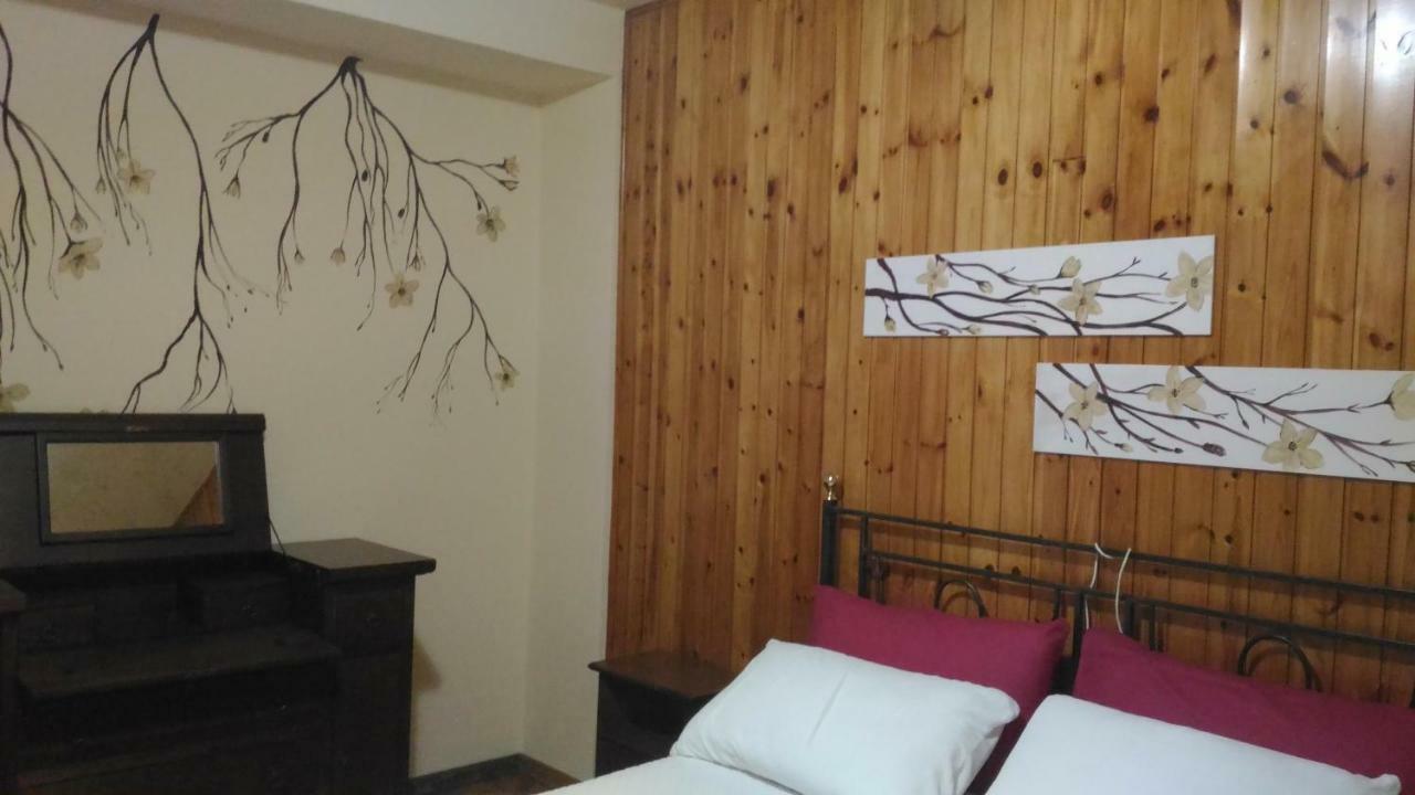 Locazione Turistica Casa Vacanza Lola 카스티글리온플로렌티노 외부 사진