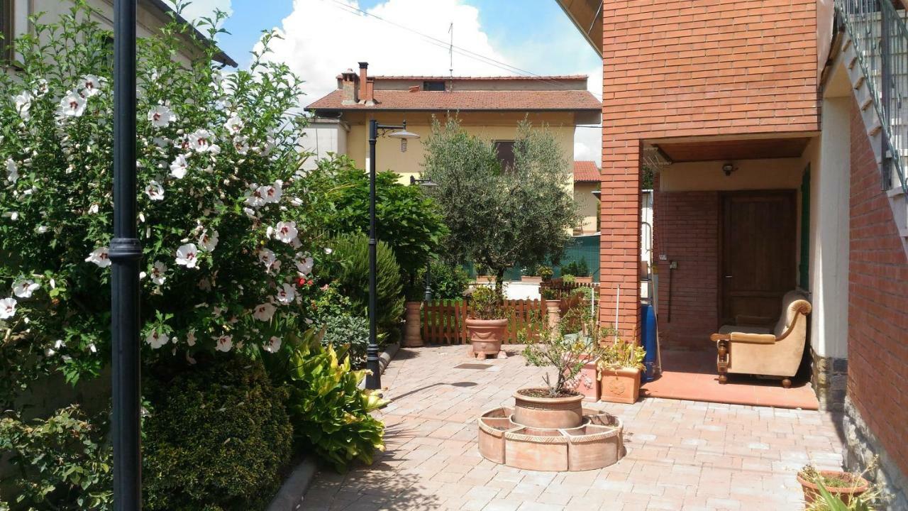 Locazione Turistica Casa Vacanza Lola 카스티글리온플로렌티노 외부 사진